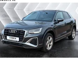 Grau Gebraucht 2024 Audi Q2 S-Line SUV | 22.490 € (Guter Preis)