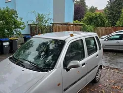 Silber Gebraucht 2001 Opel Agila Van / Kleinbus | 500 € (Guter Preis)