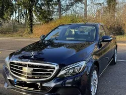 Blau Gebraucht 2015 Mercedes C250 Exclusive Limousine | 19.000 € (Etwas zu teuer)