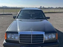 Gebraucht 1989 Mercedes E230 Limousine | 5.950 €