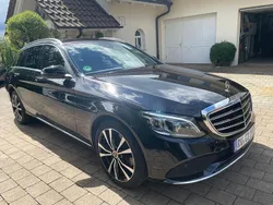 Schwarz Gebraucht 2019 Mercedes C300 Avantgarde Limousine | 23.999 € (Superpreis)