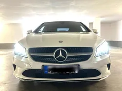 Weiß Gebraucht 2016 Mercedes CLA180 Limousine | 16.000 € (Fairer Preis)
