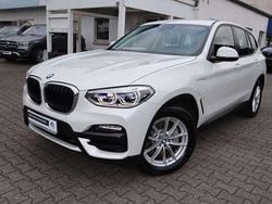 Mineralweiss metallic Gebraucht 2021 BMW X3 Advantage SUV | 28.970 € (Fairer Preis)