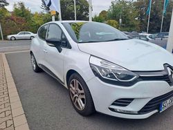 Arktisweiß Gebraucht 2019 Renault Clio IV LIMITED Kleinwagen | 9.299 € (Fairer Preis)