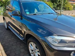 Grau Gebraucht 2015 BMW X5 Shadowline SUV | 21.300 €