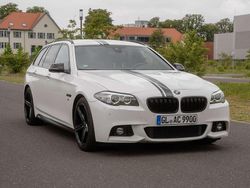 Weiß Gebraucht 2016 BMW 520 M Sport Kombi | 13.900 € (Fairer Preis)