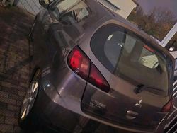 Braun Gebraucht 2011 Mitsubishi Colt Kleinwagen | 1.299 €