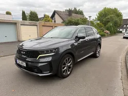 Grau Gebraucht 2022 Kia Sorento Platinum SUV | 33.915 € (Guter Preis)