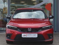 Premium crystal red m. Neu 2025 Honda Civic Hybrid Limousine | 35.980 € (Fairer Preis)
