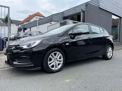 Schwarz Gebraucht 2019 Opel Astra Limousine | 10.999 € (Guter Preis)