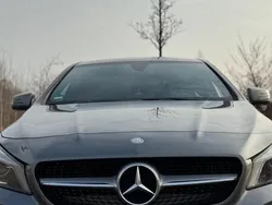 Mercedes CLA180
