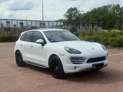 Weiß Gebraucht 2012 Porsche Cayenne SUV | 23.199 € (Teuer)