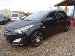 Phantom black Gebraucht 2012 Hyundai i30 Classic Limousine | 4.500 € (Fairer Preis)