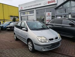 Grau Gebraucht 2002 Renault Scénic Van / Kleinbus | 2.950 €