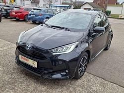 Black mica / ink Gebraucht 2021 Toyota Yaris Hybrid Club Kleinwagen | 17.400 € (Guter Preis)