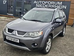 Grau Gebraucht 2009 Mitsubishi Outlander Intense SUV | 6.500 € (Etwas zu teuer)