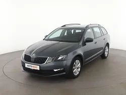 Grau Gebraucht 2020 Skoda Octavia Tour Kombi | 17.160 € (Guter Preis)