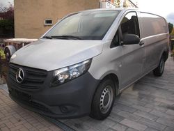 Silber Gebraucht 2021 Mercedes Vito Van / Kleinbus | 22.290 € (Guter Preis)
