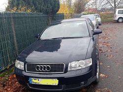 Blau Gebraucht 2001 Audi A4 Limousine | 900 € (Superpreis)