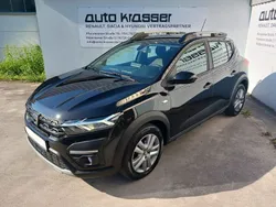 Schwarz Gebraucht 2021 Dacia Sandero Comfort Kleinwagen | 14.490 € (Fairer Preis)