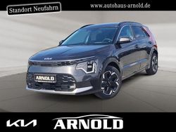 Grau Gebraucht 2024 Kia e-Niro Inspiration SUV | 32.650 € (Etwas zu teuer)