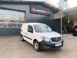 Weiß Gebraucht 2018 Mercedes Citan 108 Van / Kleinbus | 5.900 € (Guter Preis)