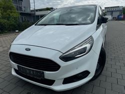 Weiß Gebraucht 2016 Ford S-MAX S Van / Kleinbus | 9.980 € (Superpreis)
