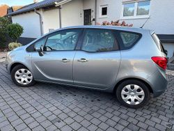 Silber Gebraucht 2011 Opel Meriva Innovation Van / Kleinbus | 4.700 € (Fairer Preis)