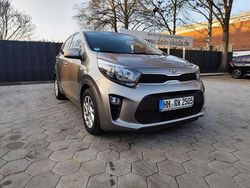Grau Gebraucht 2017 Kia Picanto DREAM-TEAM Edition Kleinwagen | 7.100 € (Fairer Preis)