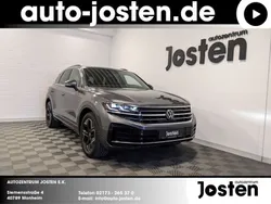 Grau (siliziumgrau metallic) Gebraucht 2023 VW Touareg Elegance SUV | 61.490 € (Superpreis)
