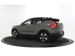 Grün Gebraucht 2021 Volvo XC40 R-Design SUV | 20.500 € (Superpreis)
