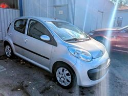 Silber Gebraucht 2007 Citroën C1 Kleinwagen | 1.850 € (Fairer Preis)