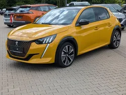 Faro gelb meet. Gebraucht 2022 Peugeot e-208 GT Kleinwagen | 18.490 € (Fairer Preis)
