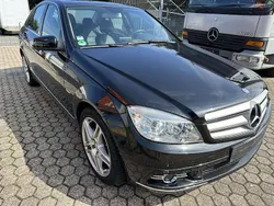 Obsidianschwarz Gebraucht 2008 Mercedes C200 Limousine | 7.999 € (Fairer Preis)