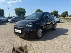 Schwarz Gebraucht 2022 Fiat 500e Action Limousine | 12.990 € (Superpreis)