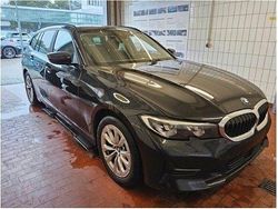 Schwarz Gebraucht 2022 BMW 318 Limousine | 22.497 € (Guter Preis)