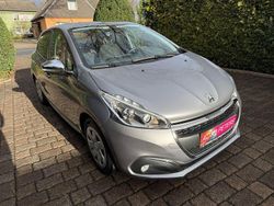 Grau Gebraucht 2019 Peugeot 208 Signature Sky Kleinwagen | 7.980 € (Superpreis)