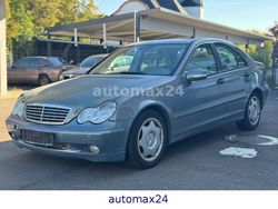 Grau Gebraucht 2004 Mercedes C200 Limousine | 2.799 € (Fairer Preis)