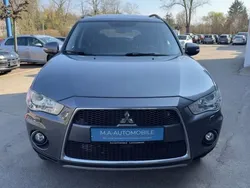 Grau Gebraucht 2011 Mitsubishi Outlander Instyle SUV | 6.900 € (Fairer Preis)