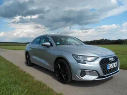 Silber Gebraucht 2022 Audi A3 Sport Limousine | 22.999 € (Fairer Preis)