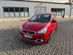 Rot Gebraucht 2016 Mitsubishi Space Star Top Kleinwagen | 4.290 € (Superpreis)