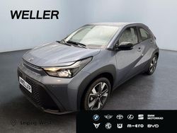 Blau Neu 2026 Toyota Aygo X Active SUV | 22.900 € (Fairer Preis)