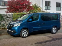 Blau Gebraucht 2018 Nissan NV300 Van | 23.100 € (Fairer Preis)