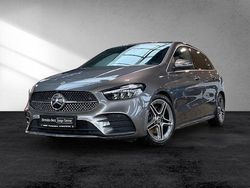 Grau (mountaingrau) Gebraucht 2023 Mercedes B220 AMG line Van / Kleinbus | 35.950 € (Fairer Preis)