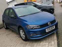 Braun Gebraucht 2018 VW Polo Trendline Kleinwagen | 7.999 € (Fairer Preis)