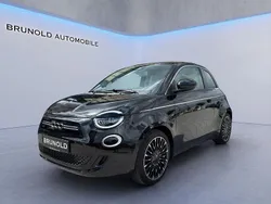 Schwarz Gebraucht 2022 Fiat 500e La Prima Kleinwagen | 21.900 € (Etwas zu teuer)