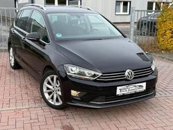 Schwarz Gebraucht 2016 VW Golf Sportsvan Highline Van / Kleinbus | 8.999 € (Superpreis)
