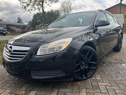 Schwarz Gebraucht 2010 Opel Insignia Edition Kombi | 5.490 € (Etwas zu teuer)