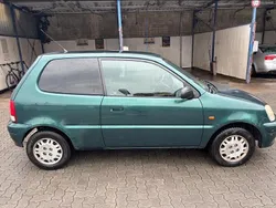 Grün Gebraucht 2001 Honda Logo Kleinwagen | 1.060 € (Fairer Preis)