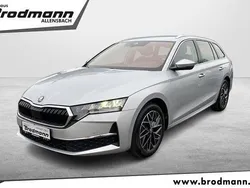 Silber Gebraucht 2024 Skoda Octavia Selection Kombi | 33.850 € (Etwas zu teuer)